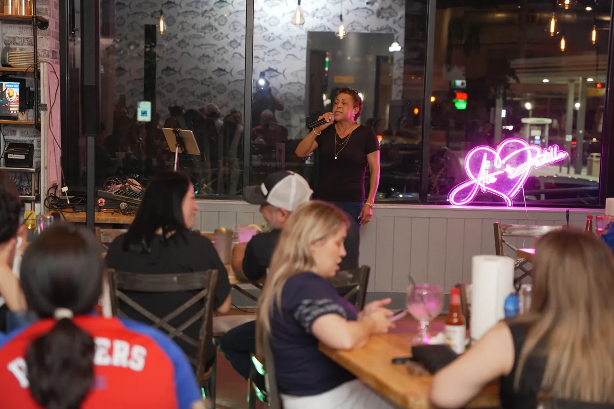 Karaoke night with a full dining room